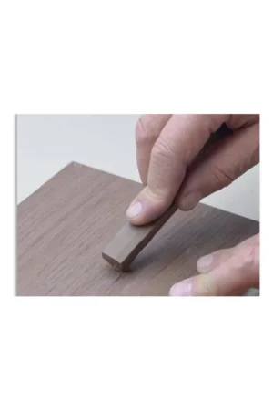 Offerta BASTONCINO MORBIDO CERA NOCE