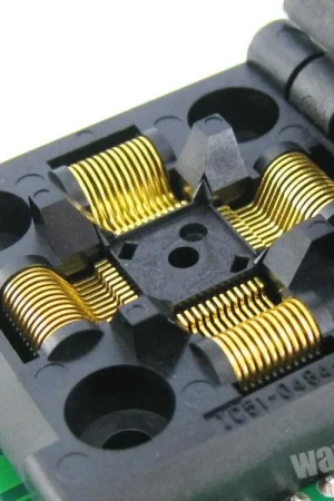 Waveshare Adattatore Programmatore da QFP48 a DIP48 Direttamente Dal Produttore