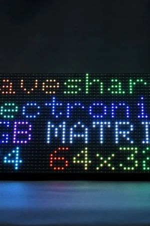 Waveshare Pannello a LED a colori RGB full-color, passo 4mm, 64×32 pixel, luminosità regolabile Reso Gratuito