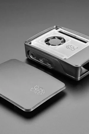 Adafruit Custodia ufficiale Raspberry Pi 5 con ventola della Raspberry Pi Foundation Sconto