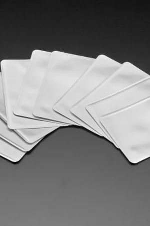 Adafruit Custodie argentate con blocco RFID (confezione da 10) A Buon Prezzo