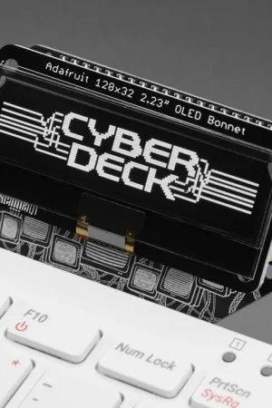Acquista Ora Cofano Adafruit CYBERDECK per Raspberry Pi 400 e 500