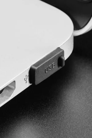Adafruit Inserti antipolvere in silicone USB A - Confezione da 10 Super Prezzo