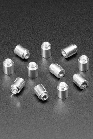 Adafruit Dadi distanziatori saldabili / SMT - M3 x 6 mm - confezione da 10 Soddisfatti O Rimborsati